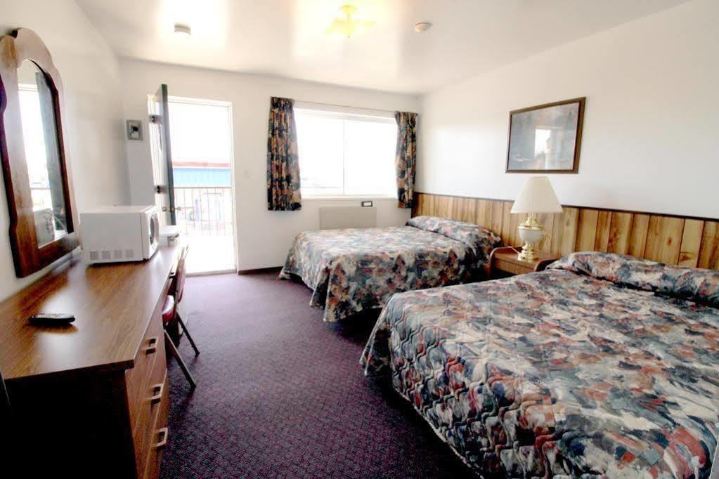 6267 Persepolis Inn Niagara Falls Eksteriør billede