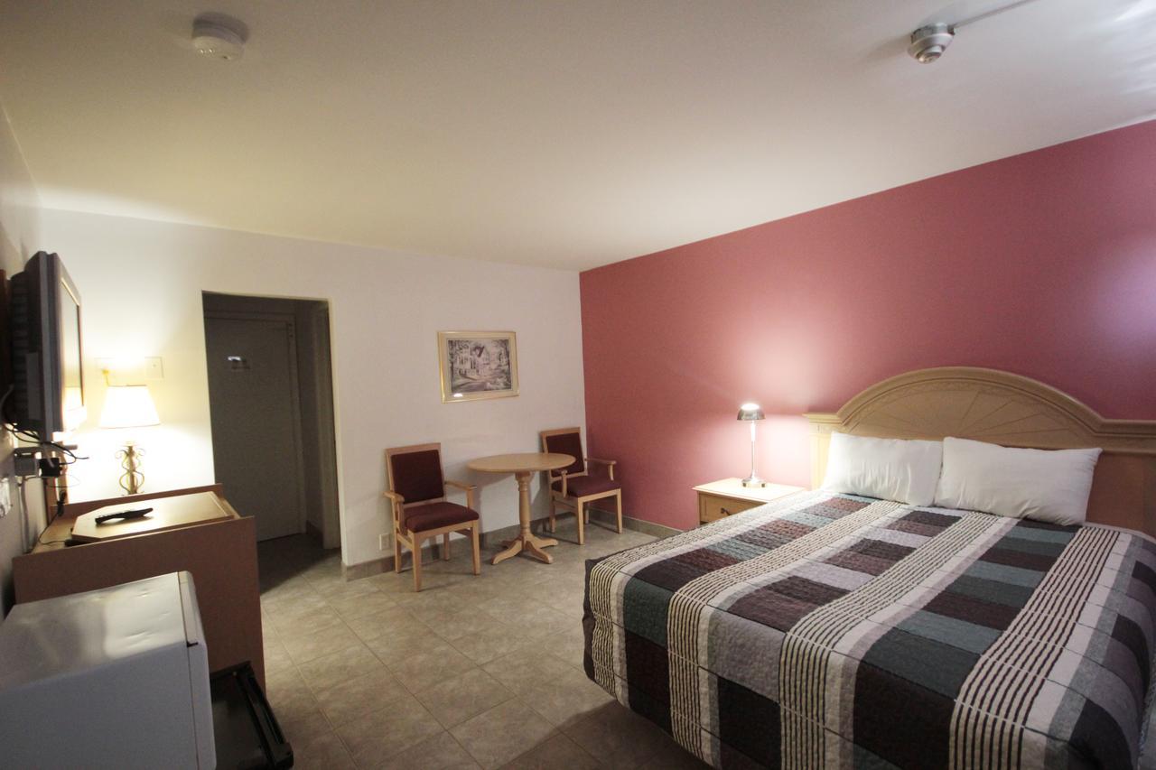 6267 Persepolis Inn Niagara Falls Eksteriør billede